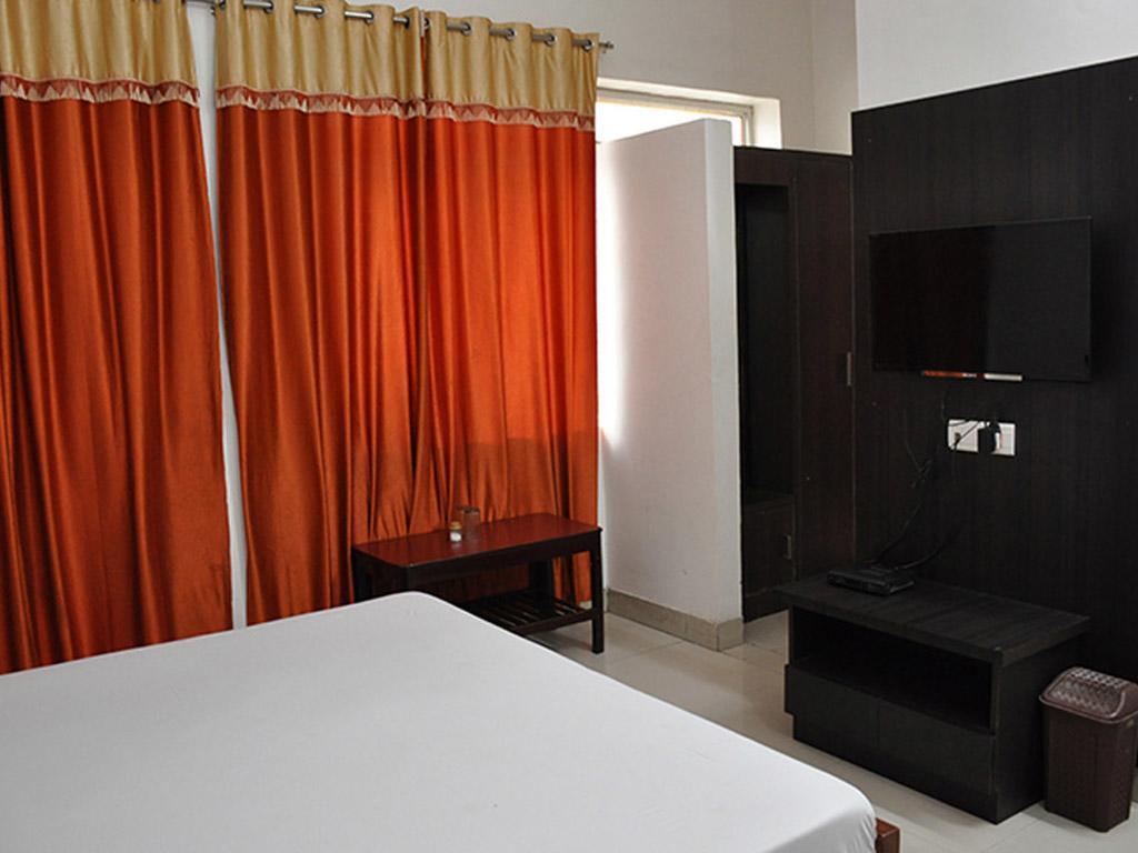 Hotel Pritam Palace Hisār Exterior foto